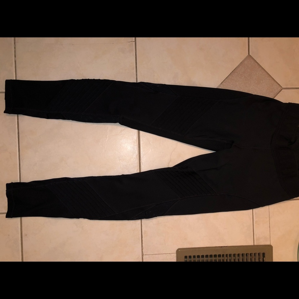 Ivy park yoga pants 🍋